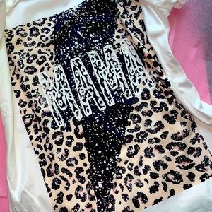 SZ L Mama Leopard Cheetah Print Tshirt